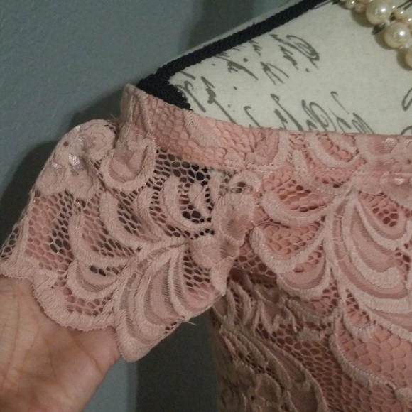 Beautiful Rose Pink Lace Dress NWOT - Picture 3 of 8